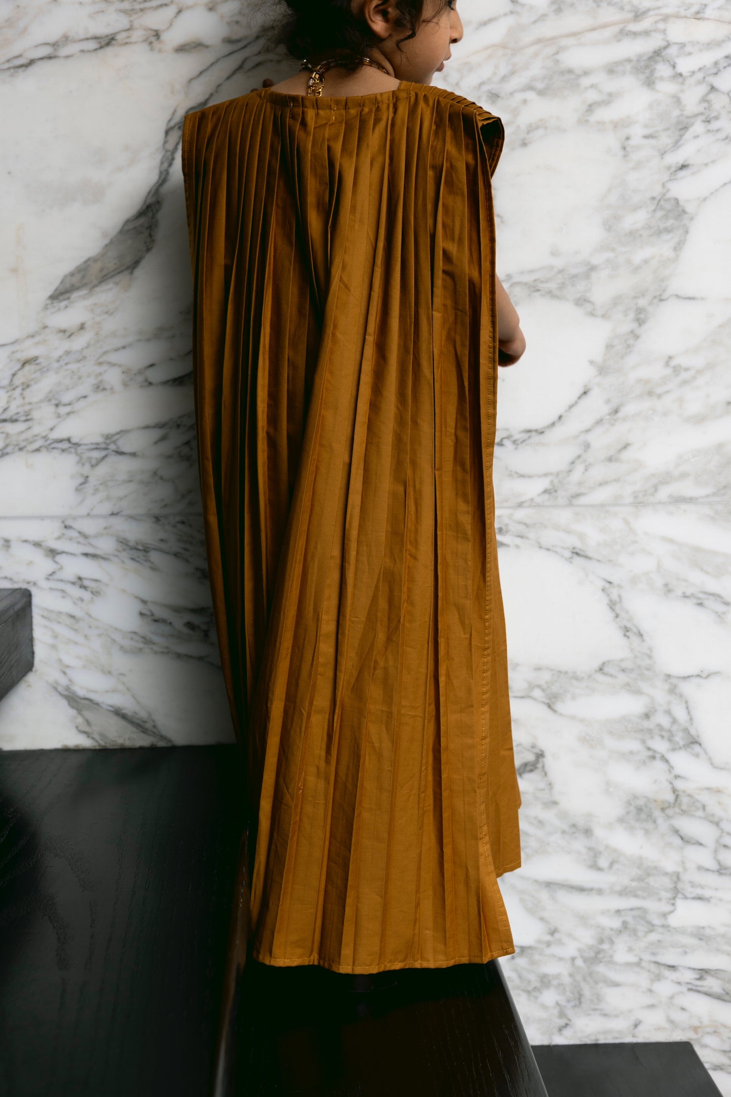 Amber Plisse Kaftan